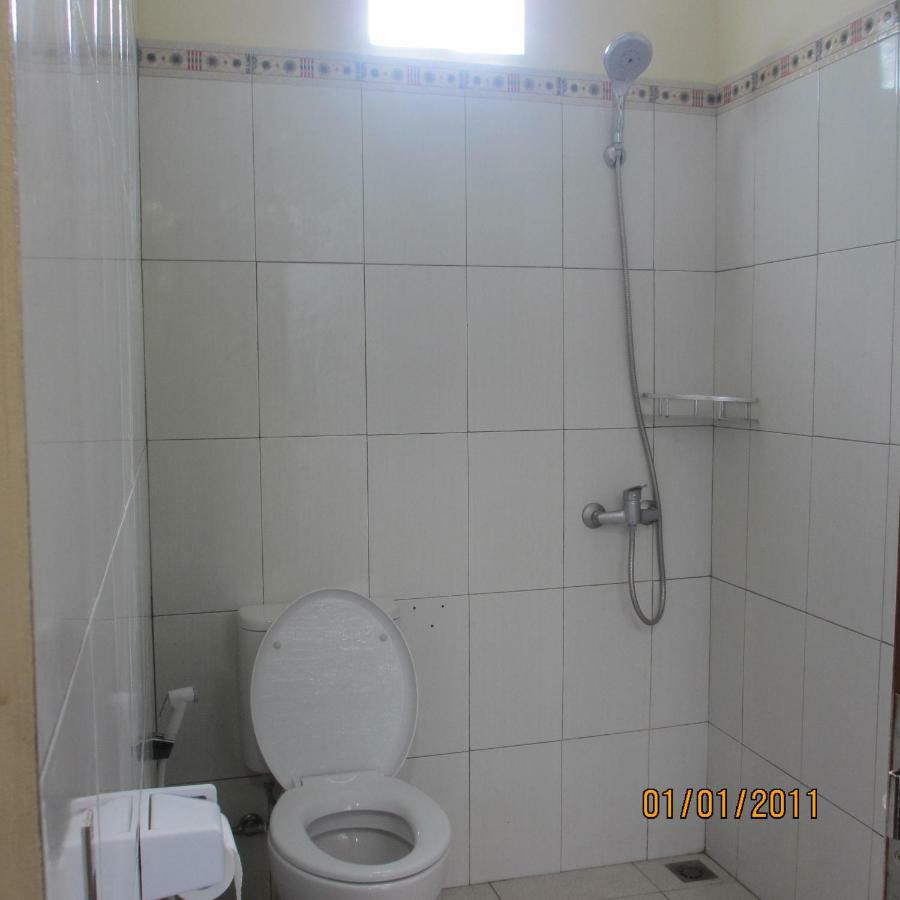 Pondok Aldi Hostel Amed Exteriör bild